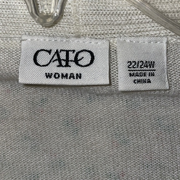 Cream Cowl neck sweater​ - Picture 3 of 4